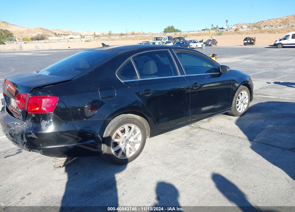 2014 VOLKSWAGEN JETTA 1.8T SE VIN: 3VWD17AJ8EM374002