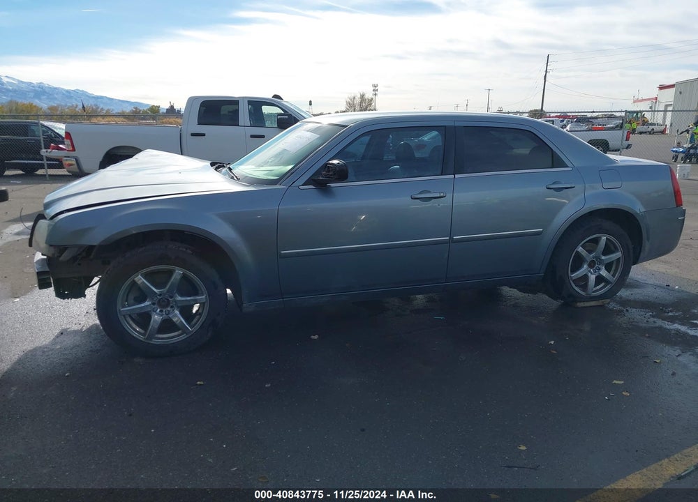 2006 CHRYSLER 300 TOURING VIN: 2C3KK53G16H417385