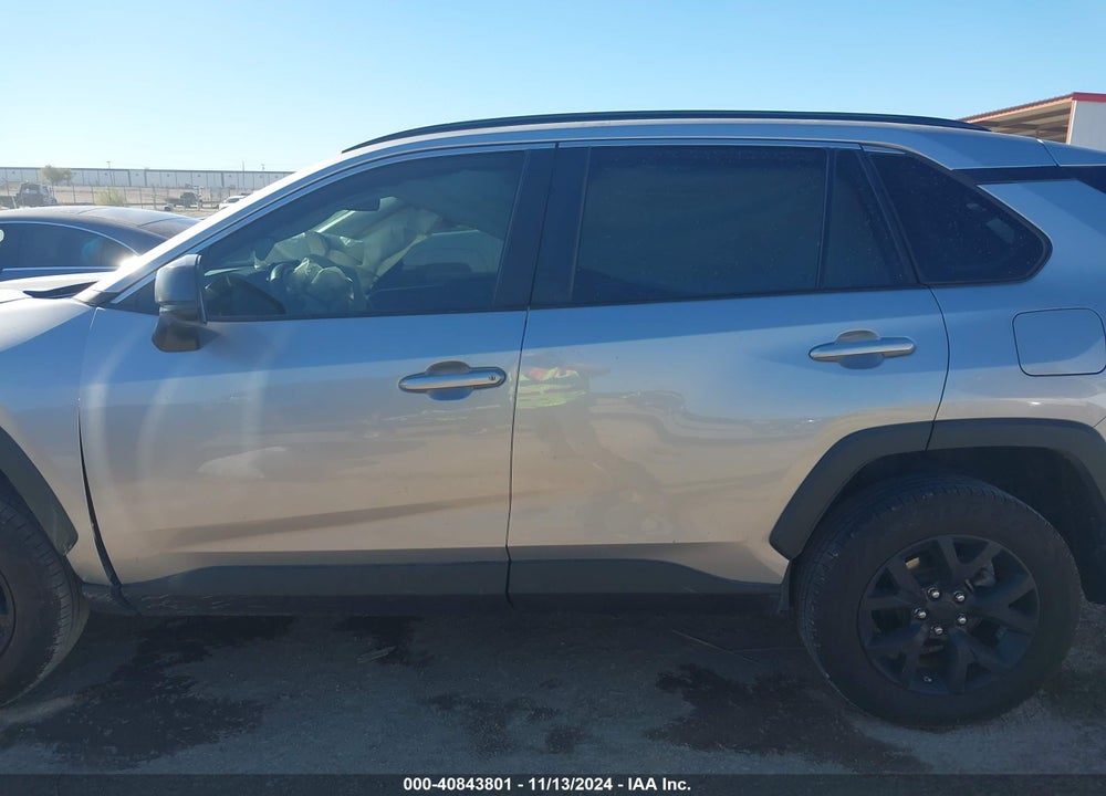 2021 TOYOTA RAV4 VIN: 2T3H1RFV1MC159006