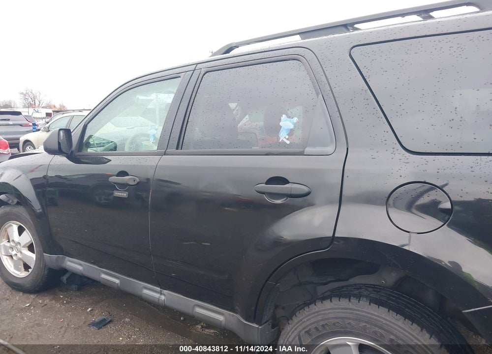 2011 FORD ESCAPE XLT VIN: 1FMCU0DG7BKC28993