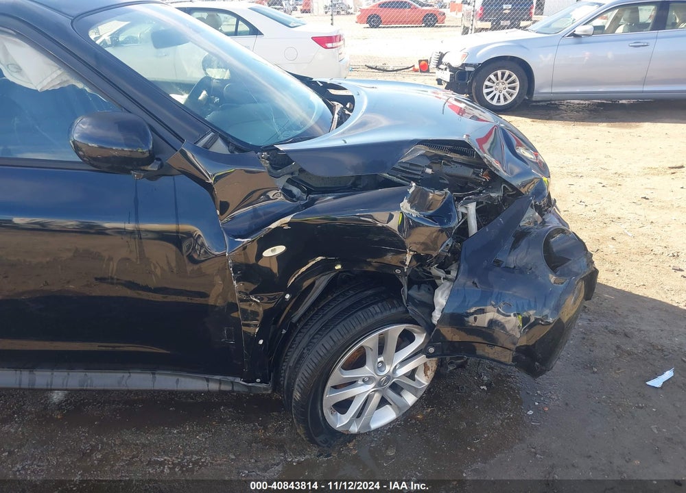 2011 NISSAN JUKE SL VIN: JN8AF5MV8BT024736