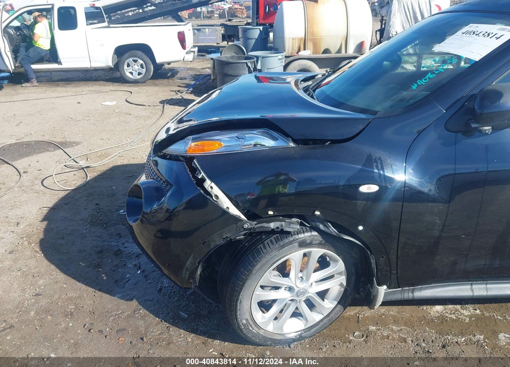 2011 NISSAN JUKE SL VIN: JN8AF5MV8BT024736