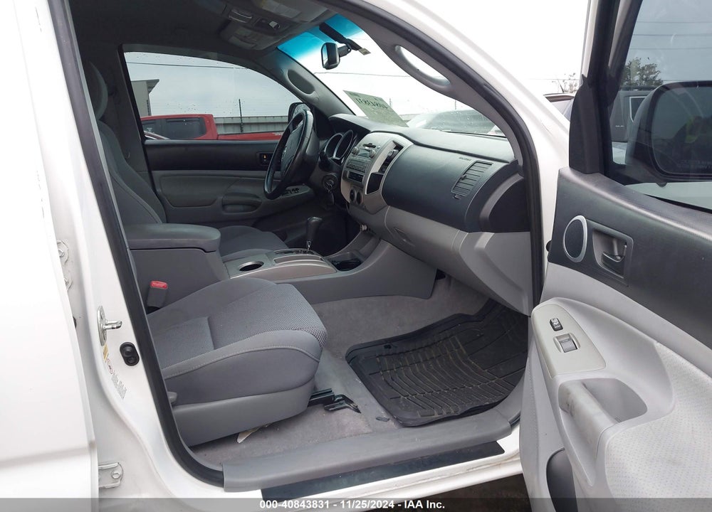 2011 TOYOTA TACOMA PRERUNNER V6 VIN: 3TMJU4GN9BM111597