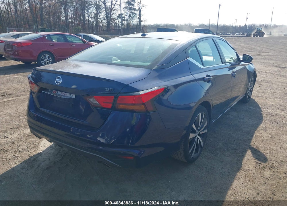 2022 NISSAN ALTIMA SR FWD VIN: 1N4BL4CV2NN403749