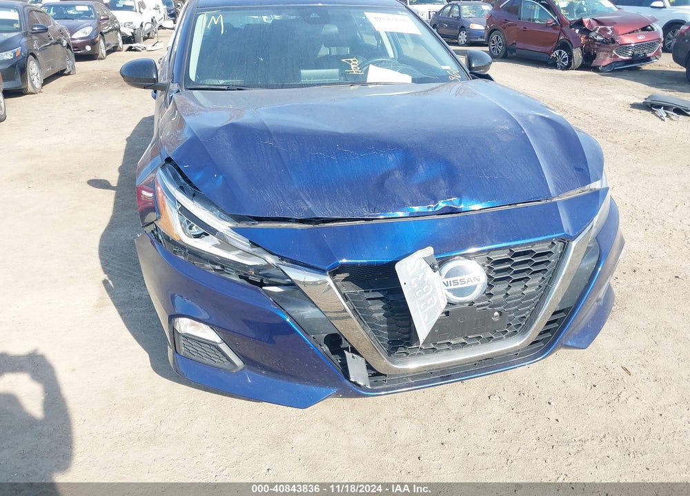 2022 NISSAN ALTIMA SR FWD VIN: 1N4BL4CV2NN403749