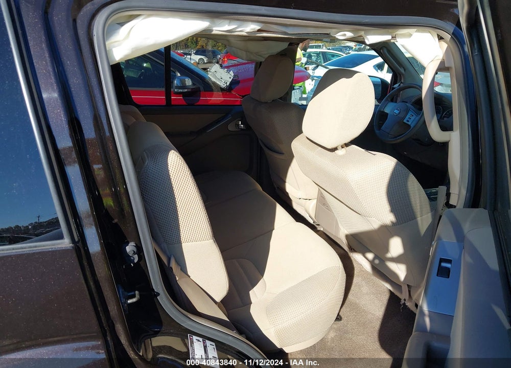 2011 NISSAN PATHFINDER S VIN: 5N1AR1NN1BC602018