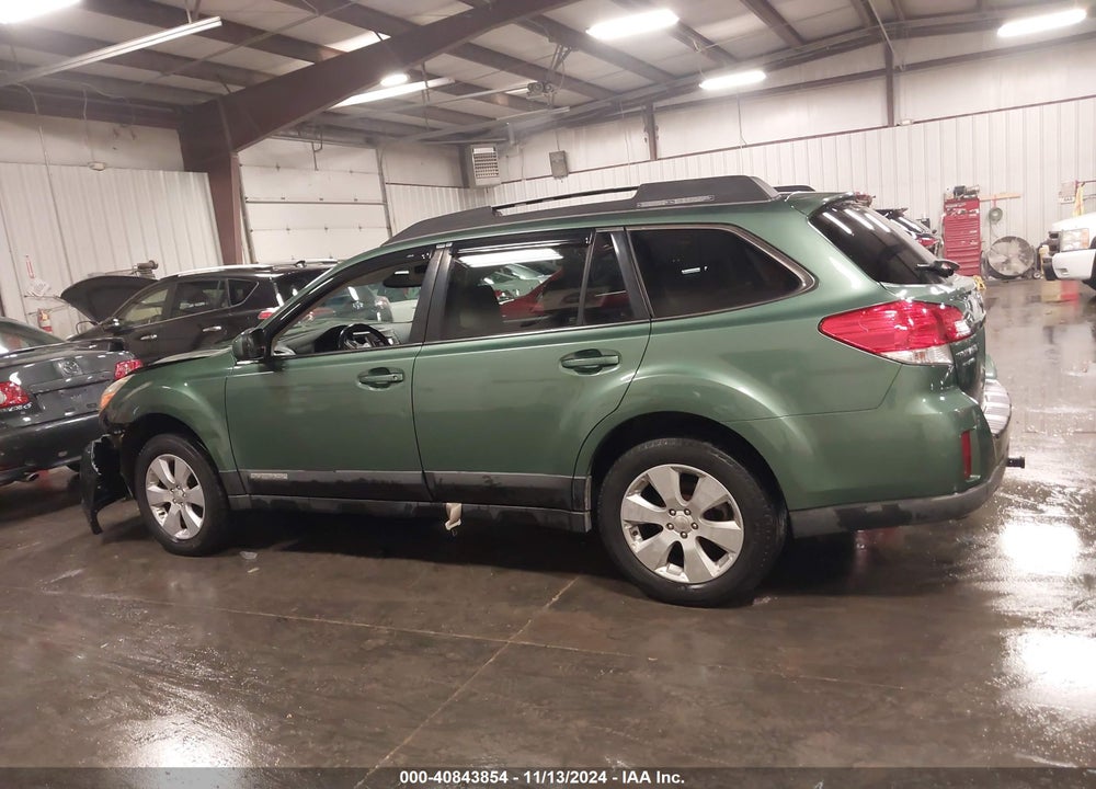 2011 SUBARU OUTBACK 2.5I PREMIUM VIN: 4S4BRCGC6B3330934