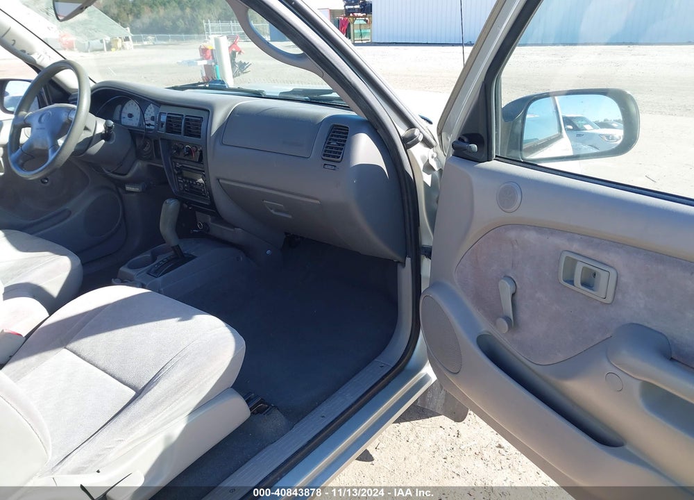 2002 TOYOTA TACOMA VIN: 5TEVL52N32Z088113