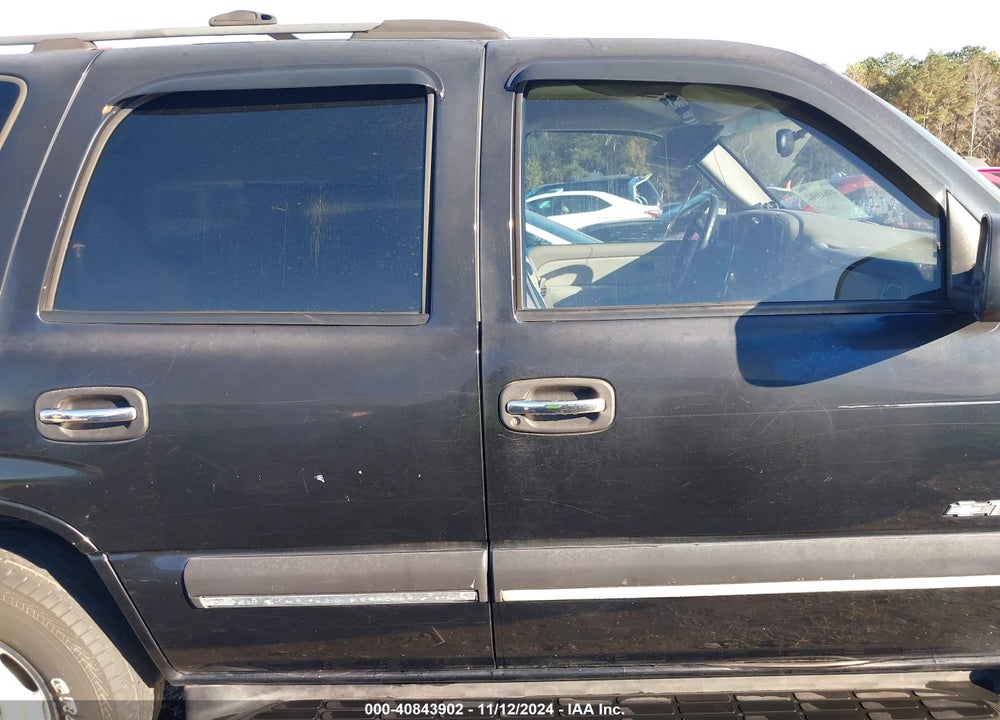 2001 CHEVROLET TAHOE VIN: 1GNEK13T41R106046