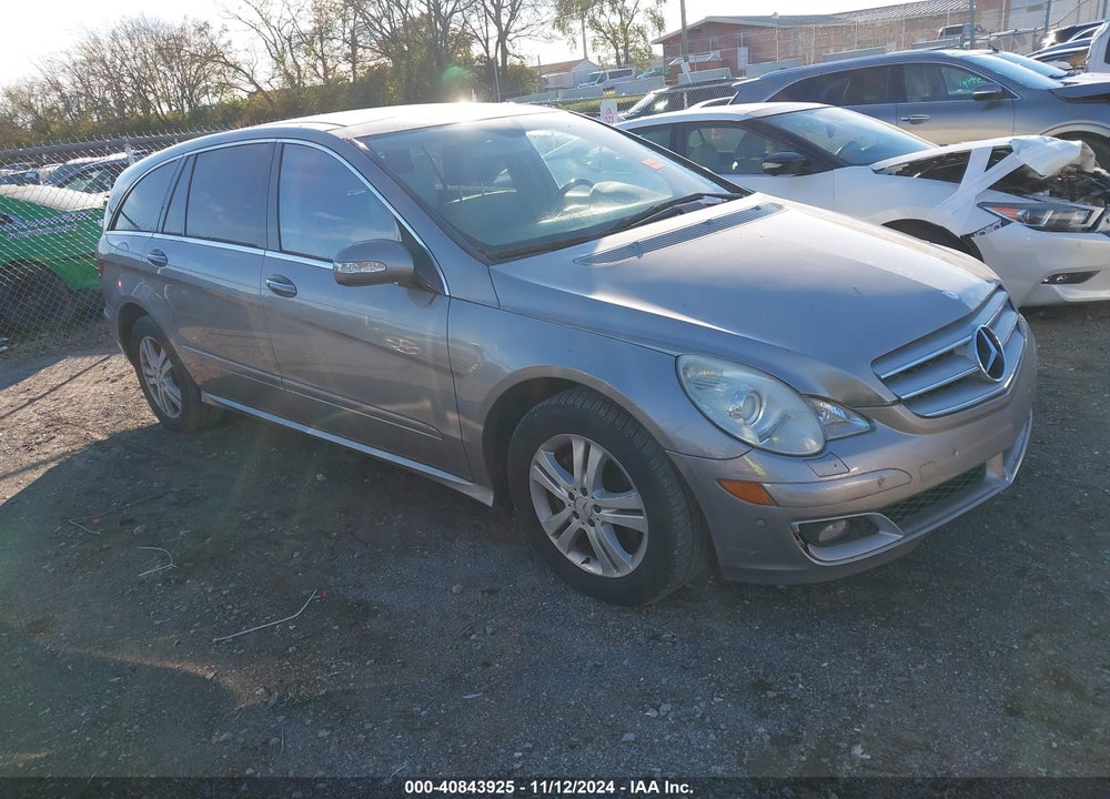 2006 MERCEDES-BENZ R 500 4MATIC VIN: 4JGCB75EX6A026849
