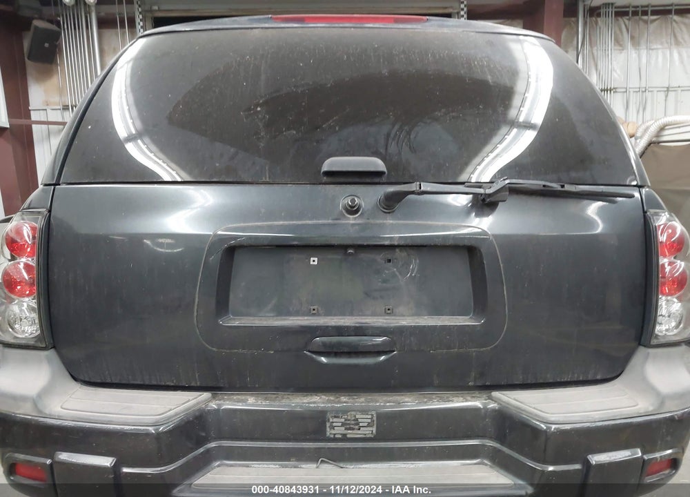 2004 CHEVROLET TRAILBLAZER LS VIN: 1GNDT13S042444895