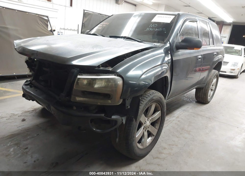 2004 CHEVROLET TRAILBLAZER LS VIN: 1GNDT13S042444895