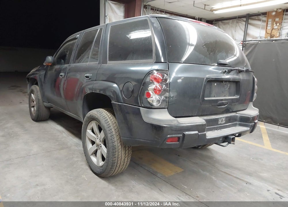 2004 CHEVROLET TRAILBLAZER LS VIN: 1GNDT13S042444895