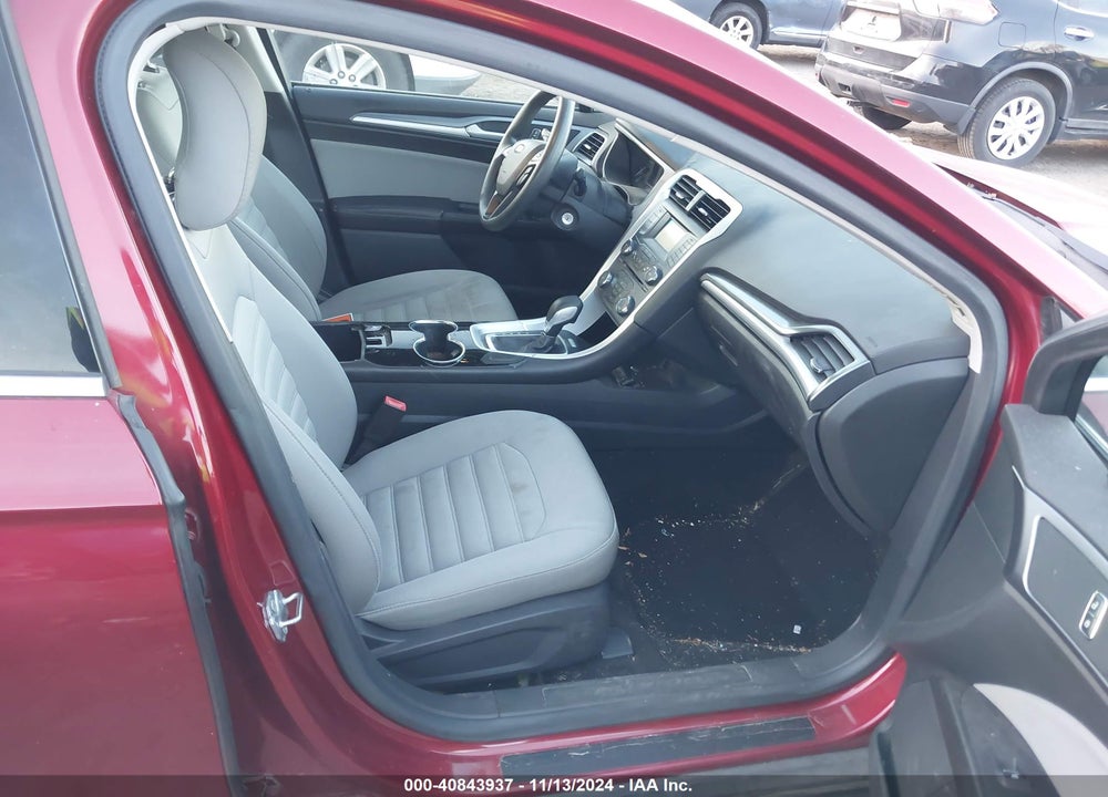 2014 FORD FUSION S VIN: 1FA6P0G70E5383530