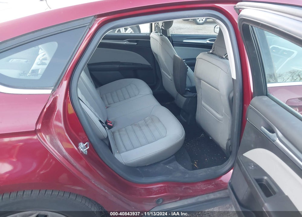 2014 FORD FUSION S VIN: 1FA6P0G70E5383530