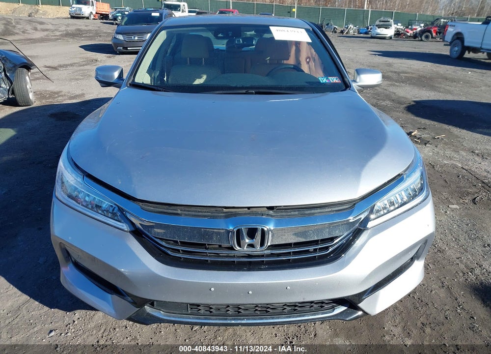 2017 HONDA ACCORD HYBRID TOURING VIN: JHMCR6F73HC001534