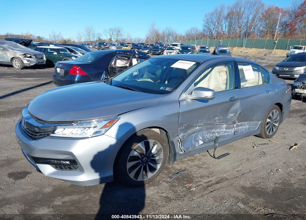2017 HONDA ACCORD HYBRID TOURING VIN: JHMCR6F73HC001534