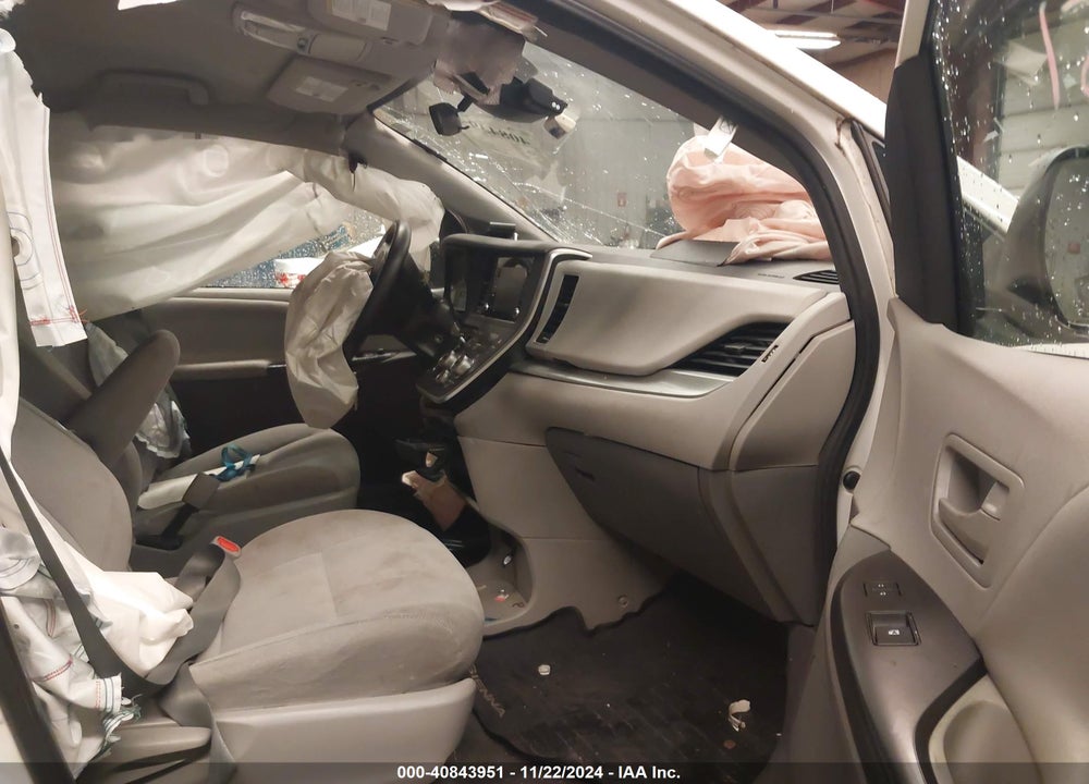 2020 TOYOTA SIENNA L VIN: 5TDZZ3DC0LS033262