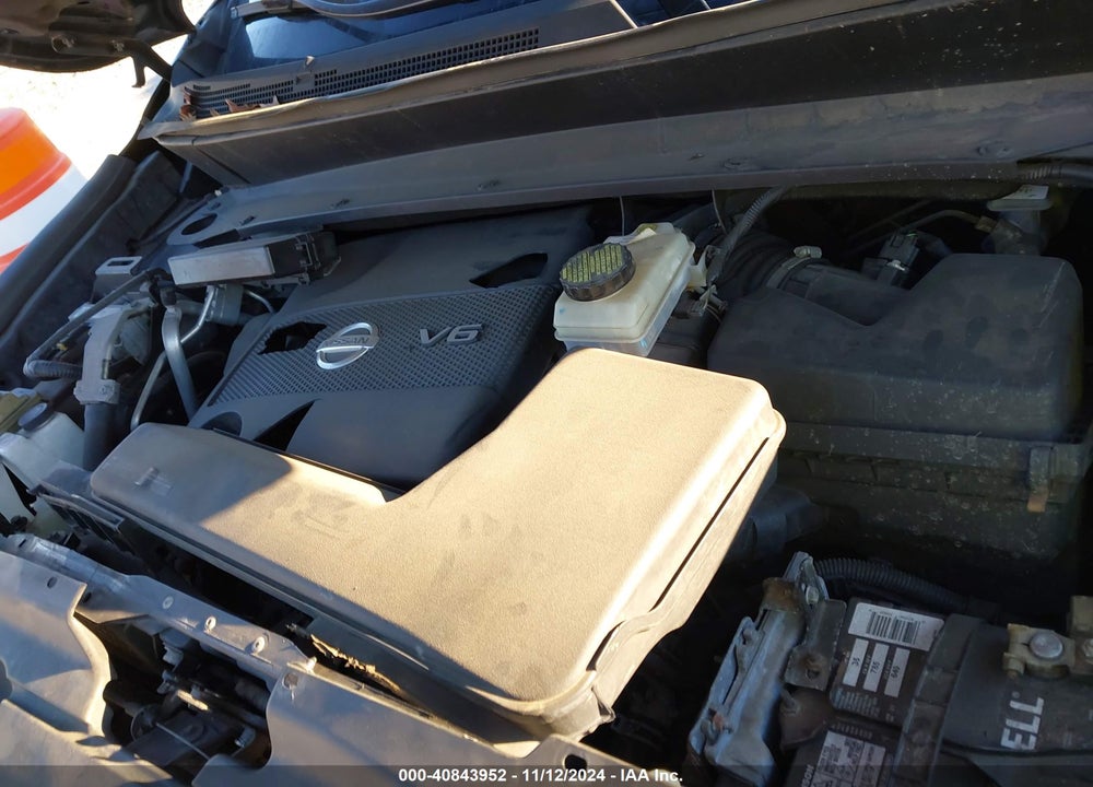 2014 NISSAN PATHFINDER SL VIN: 5N1AR2MM7EC663148