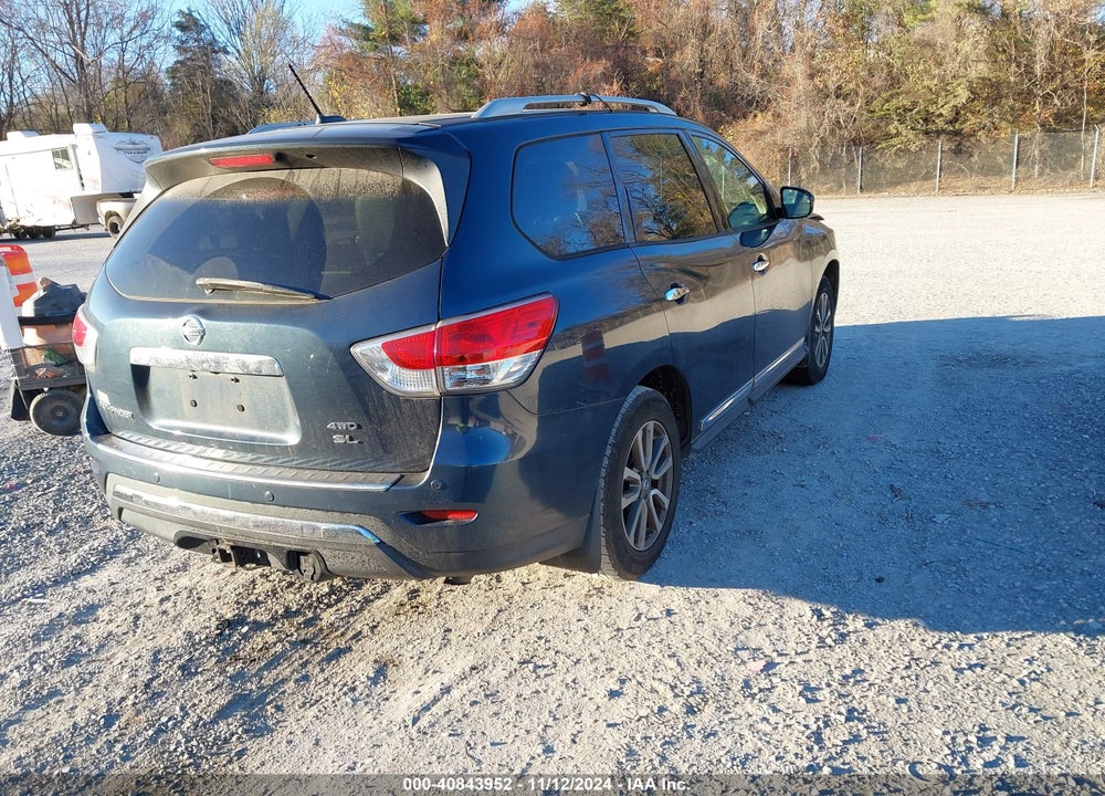2014 NISSAN PATHFINDER SL VIN: 5N1AR2MM7EC663148