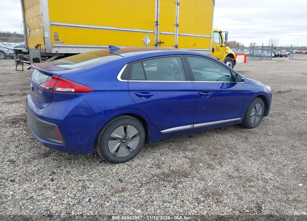 2022 HYUNDAI IONIQ HYBRID SE VIN: KMHC75LC8NU282489