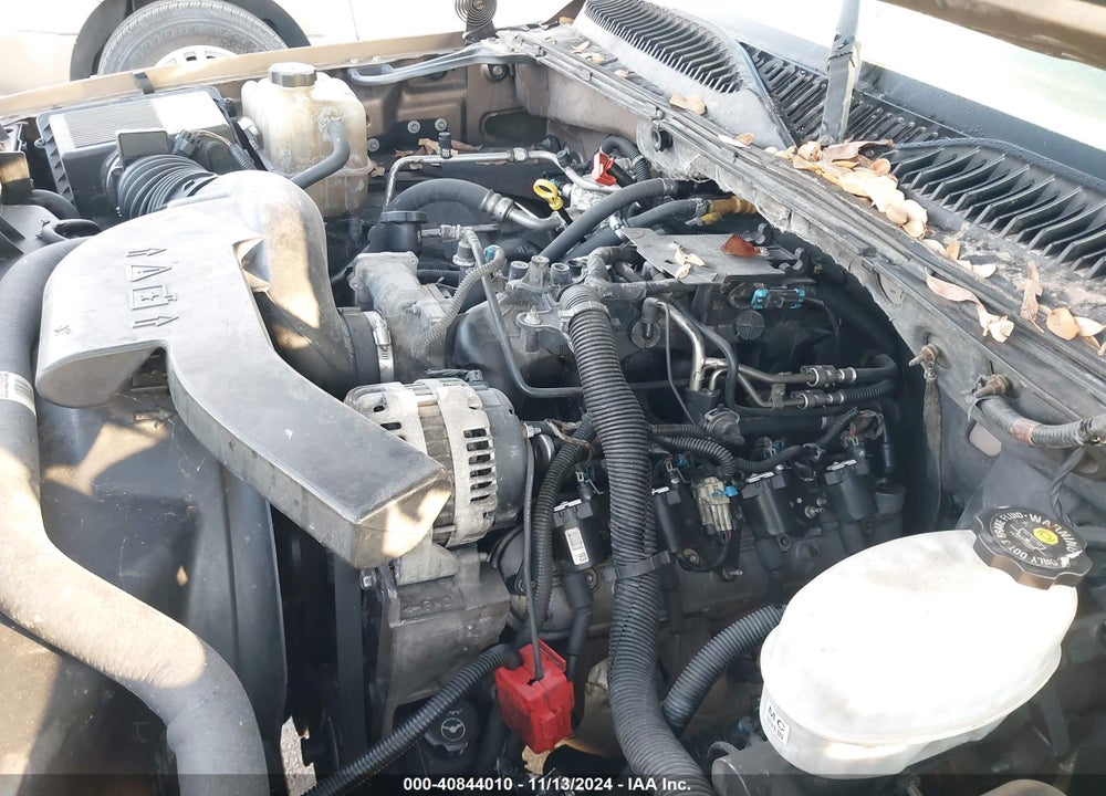 2004 CHEVROLET TAHOE LS VIN: 1GNEC13Z84R125849