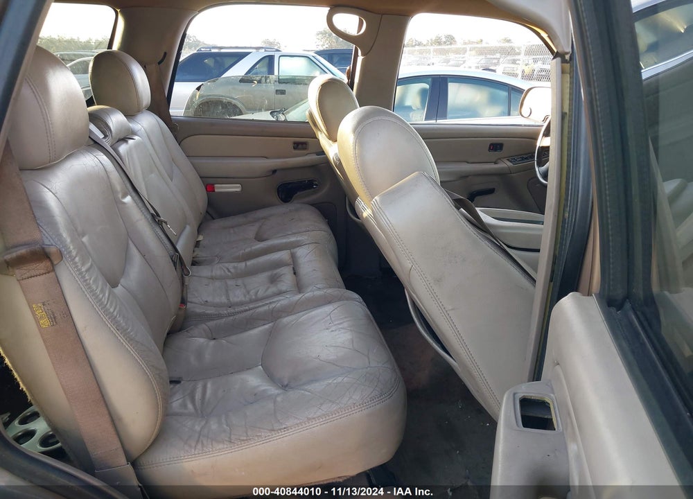 2004 CHEVROLET TAHOE LS VIN: 1GNEC13Z84R125849