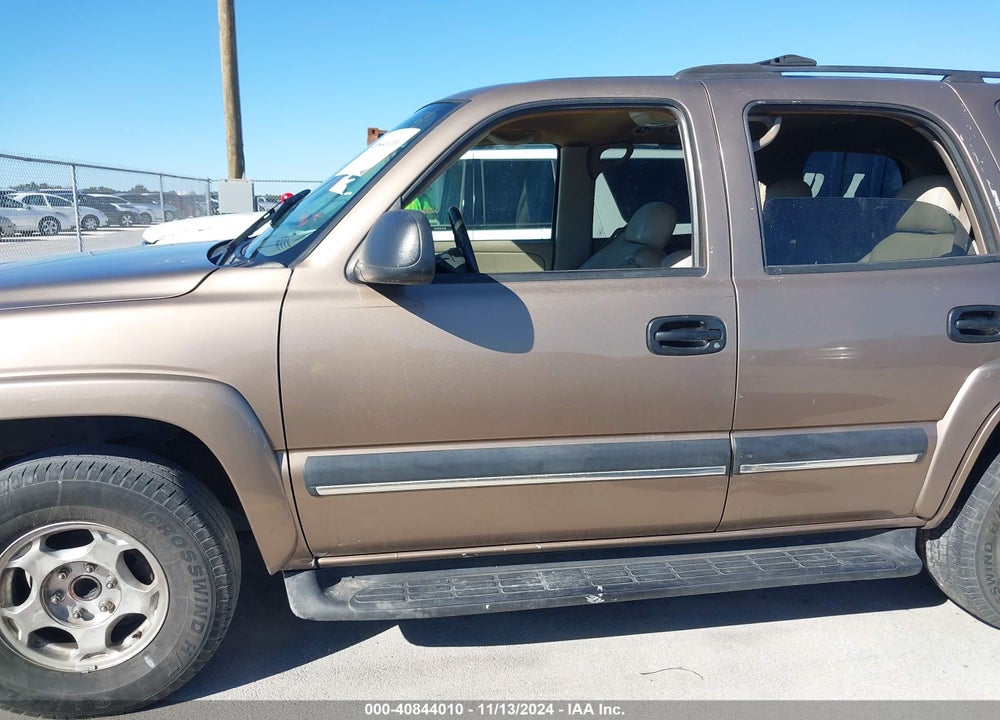2004 CHEVROLET TAHOE LS VIN: 1GNEC13Z84R125849