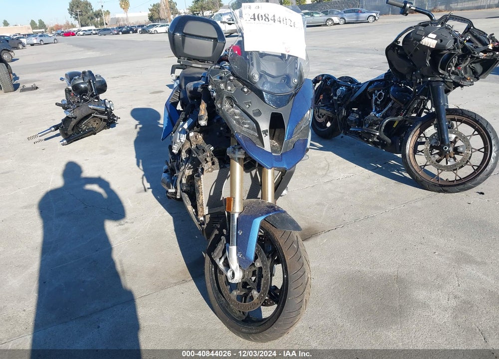2024 BMW S 1000 XR VIN: WB10P1302R6J72339