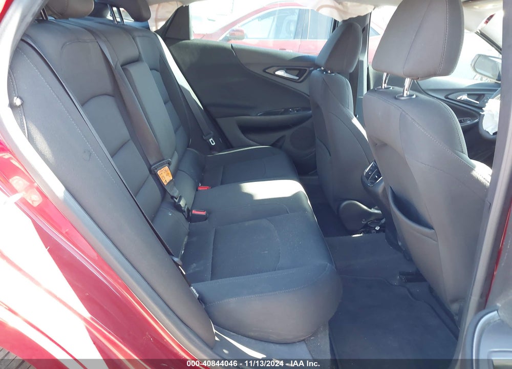 2016 CHEVROLET MALIBU VIN: 1G1ZE5ST3GF237515