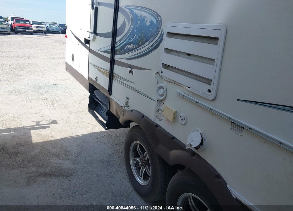 2014 FOREST RIVER OTHER VIN: 4X4TFLB25E1856420