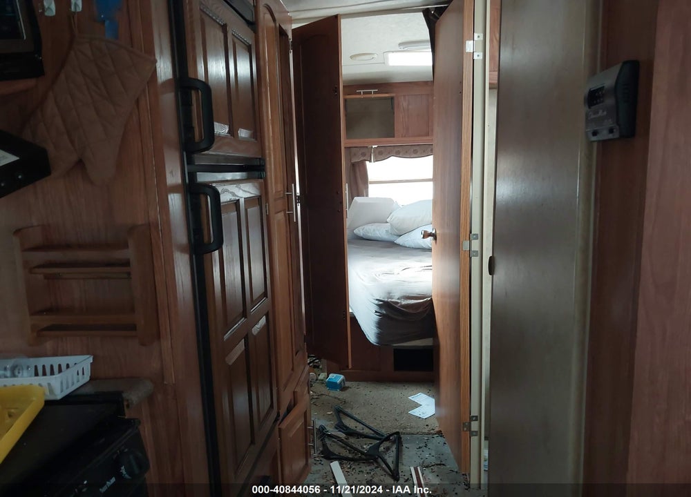 2014 FOREST RIVER OTHER VIN: 4X4TFLB25E1856420