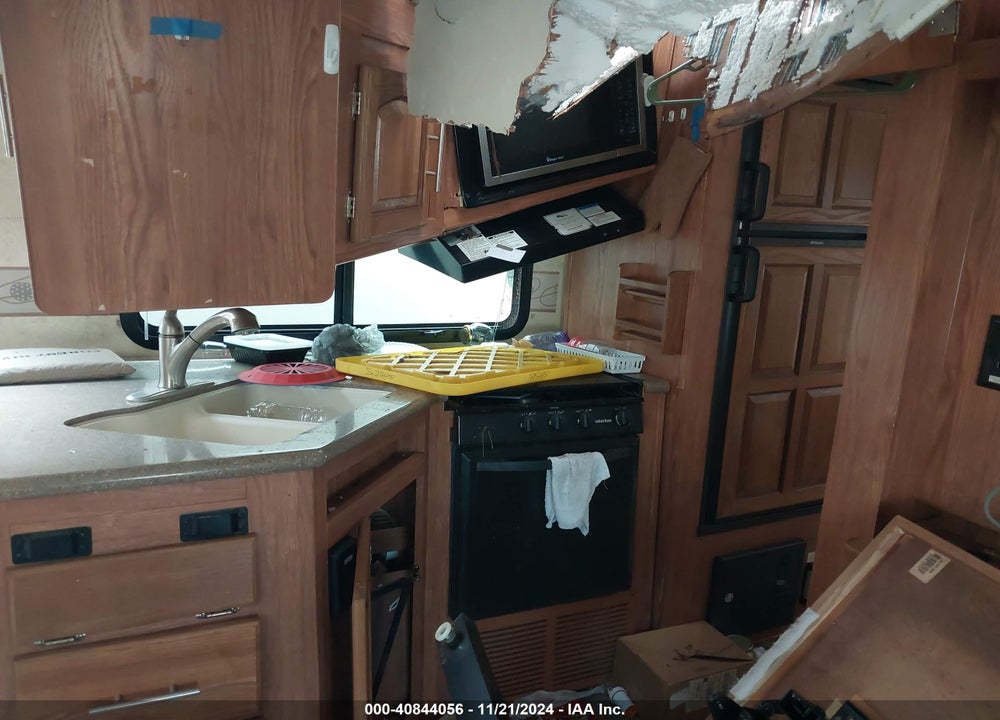 2014 FOREST RIVER OTHER VIN: 4X4TFLB25E1856420