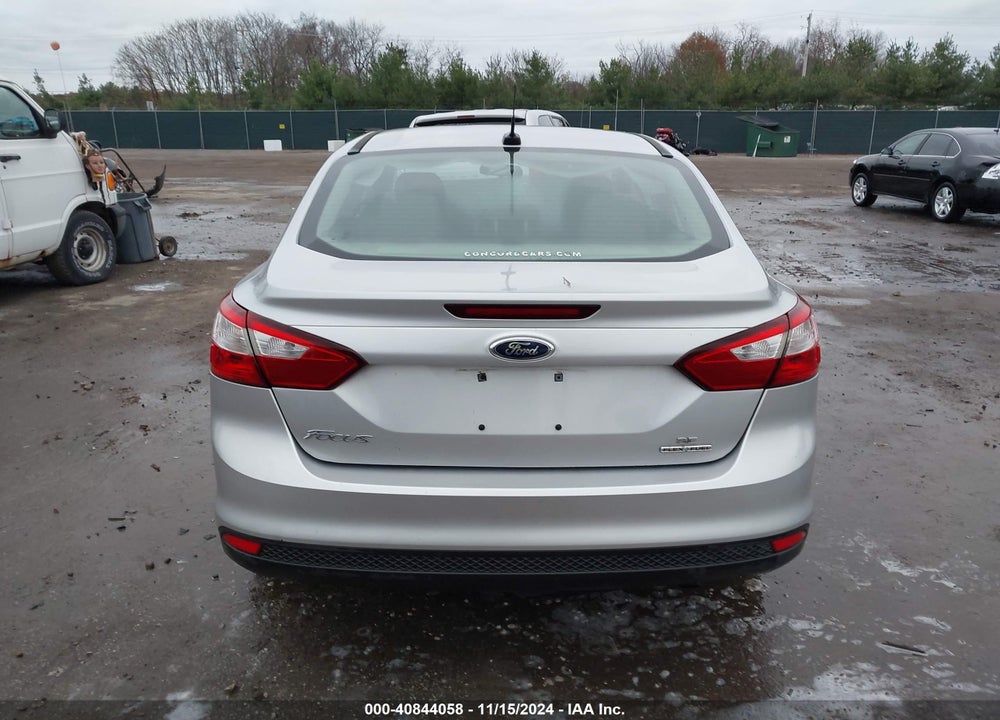2013 FORD FOCUS SE VIN: 1FADP3F27DL139768