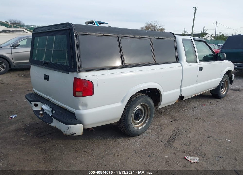 2003 CHEVROLET S-10 VIN: 1GCCS19H138270219