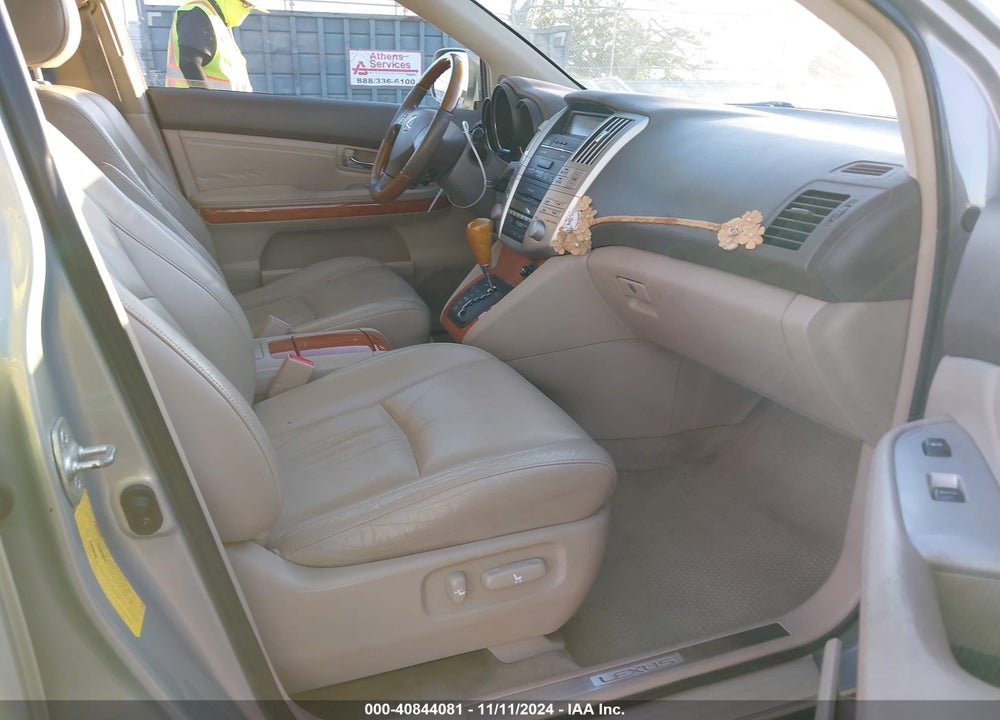 2004 LEXUS RX 330 BASE (A5) VIN: JTJGA31U240024303