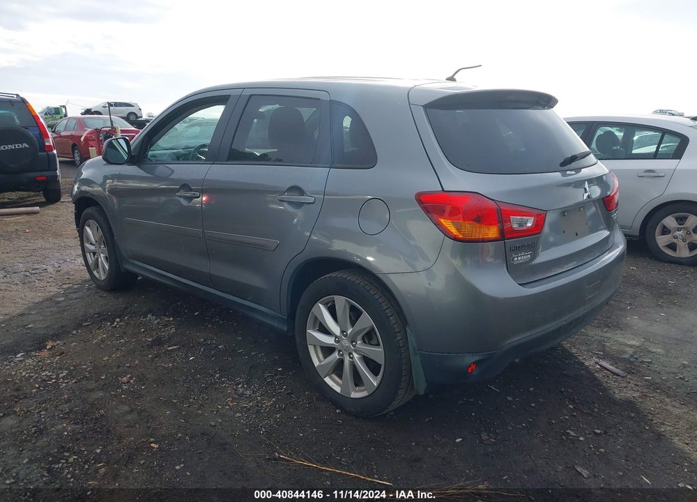 2014 MITSUBISHI OUTLANDER SPORT ES VIN: 4A4AP3AU5EE031072