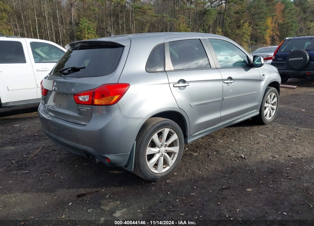 2014 MITSUBISHI OUTLANDER SPORT ES VIN: 4A4AP3AU5EE031072