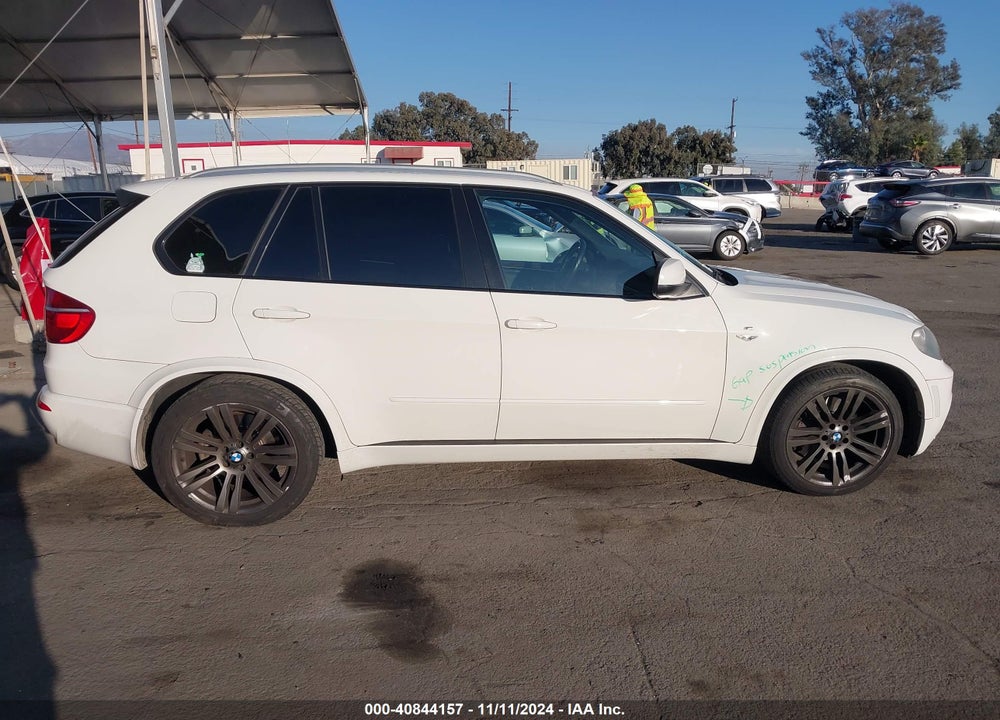 2011 BMW X5 XDRIVE50I VIN: 5UXZV8C55BL421050