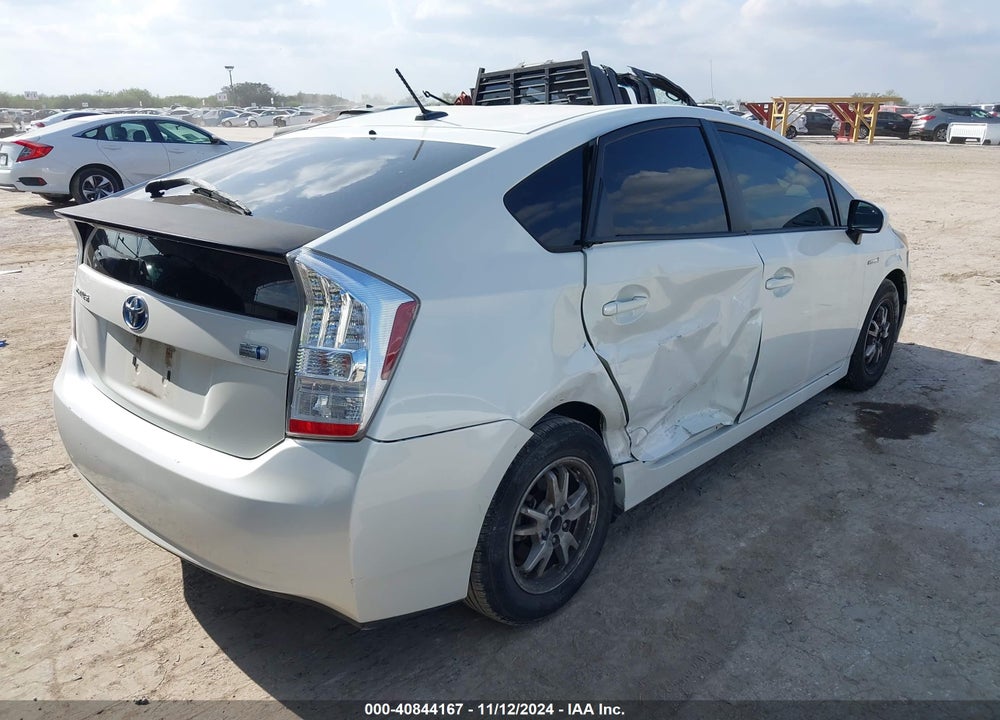 2011 TOYOTA PRIUS THREE VIN: JTDKN3DU0B1430634