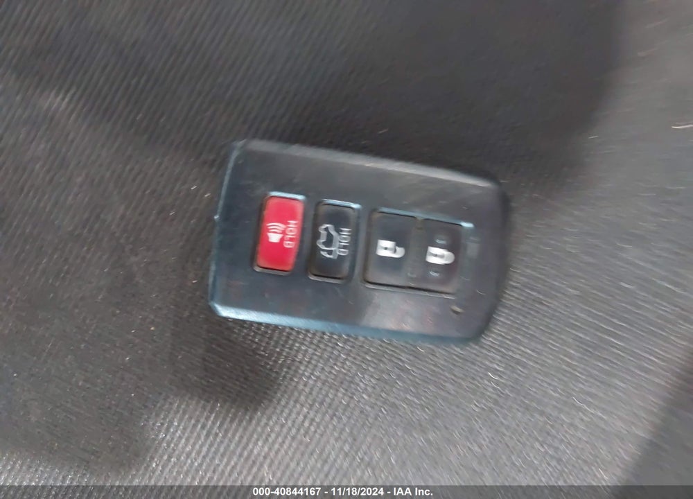 2011 TOYOTA PRIUS THREE VIN: JTDKN3DU0B1430634