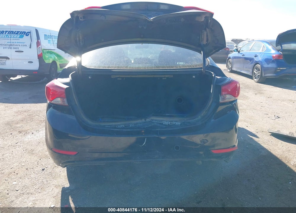 2016 HYUNDAI ELANTRA SE VIN: KMHDH4AE8GU647143