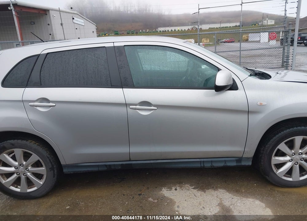 2015 MITSUBISHI OUTLANDER SPORT ES VIN: 4A4AR3AW0FE049590