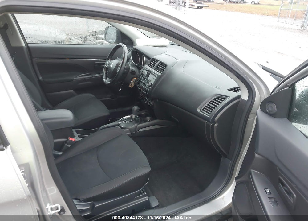2015 MITSUBISHI OUTLANDER SPORT ES VIN: 4A4AR3AW0FE049590