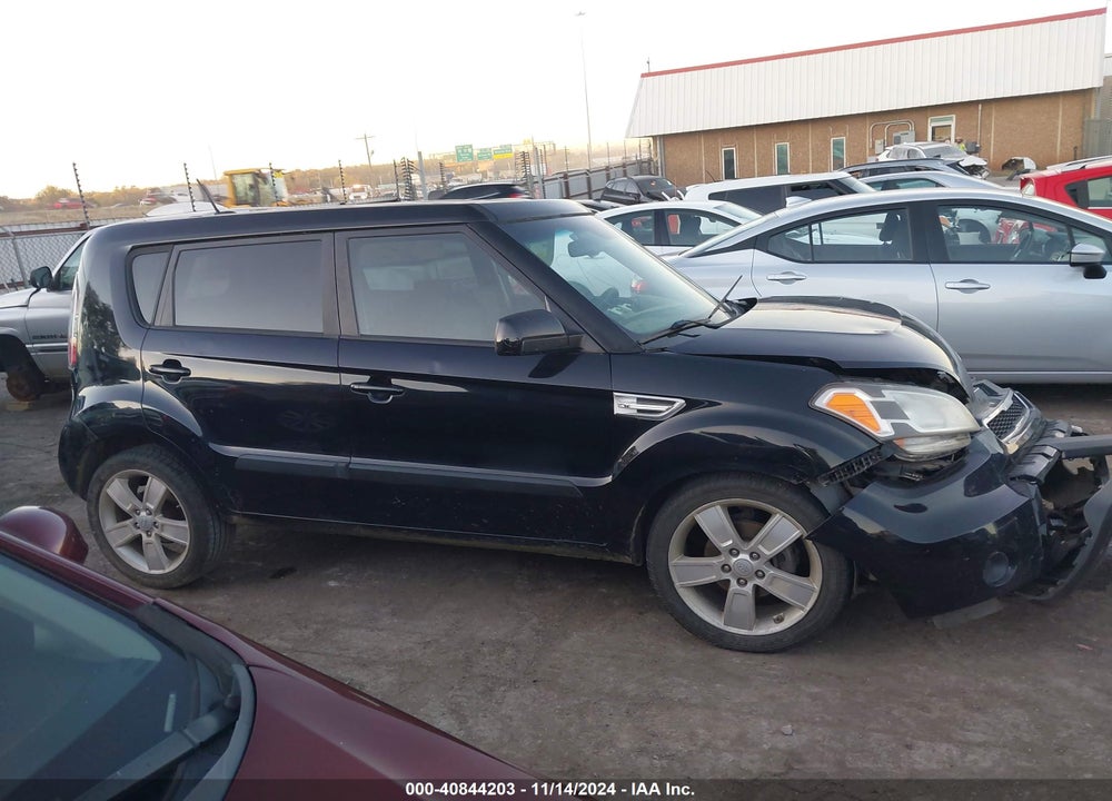 2011 KIA SOUL VIN: KNDJT2A28B7287654