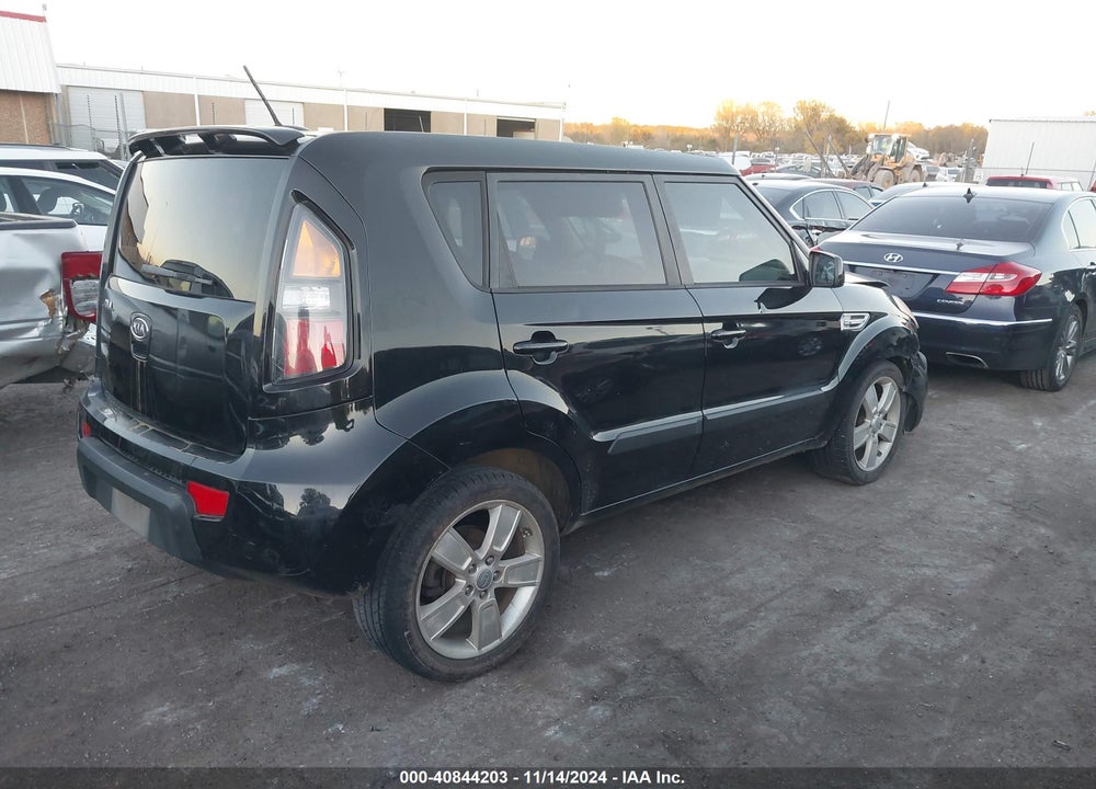 2011 KIA SOUL VIN: KNDJT2A28B7287654