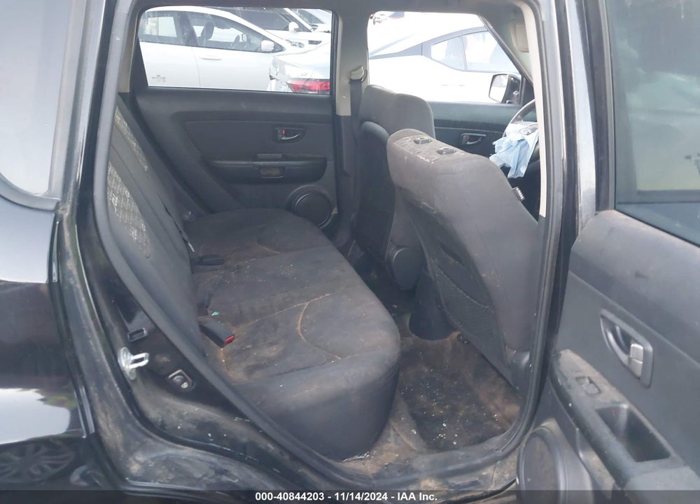 2011 KIA SOUL VIN: KNDJT2A28B7287654