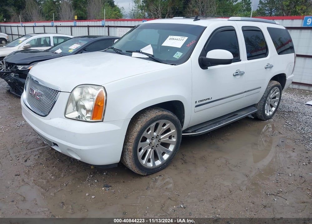 2009 GMC YUKON DENALI VIN: 1GKFK03229R267977