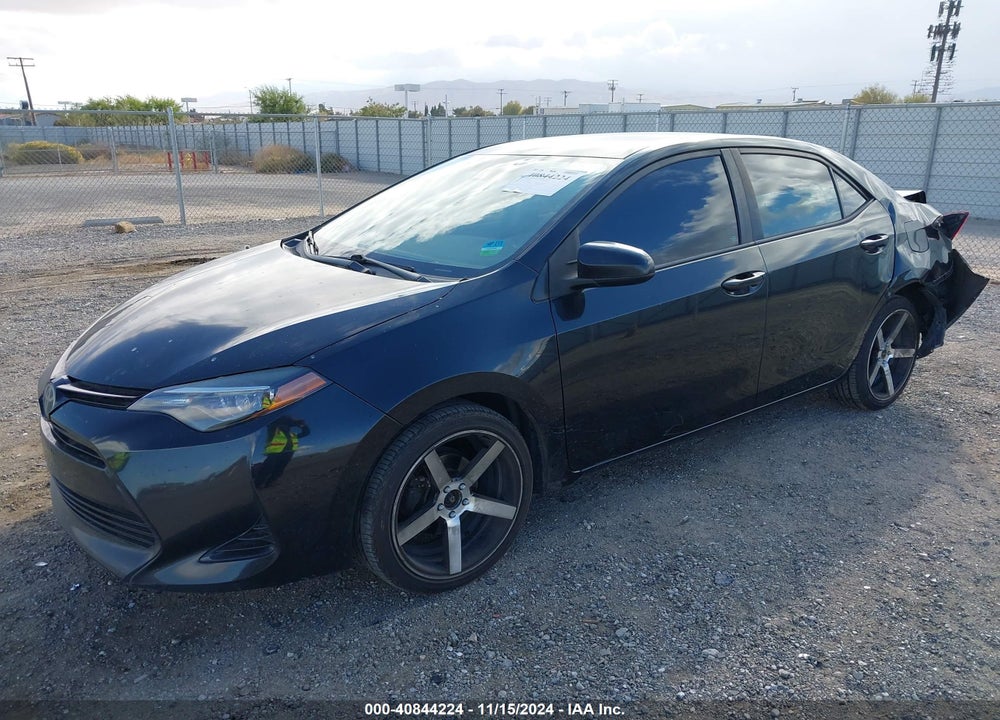 2017 TOYOTA COROLLA L VIN: 5YFBURHEXHP685756