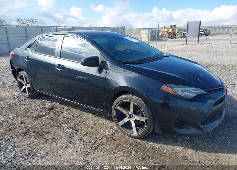 2017 TOYOTA COROLLA L VIN: 5YFBURHEXHP685756